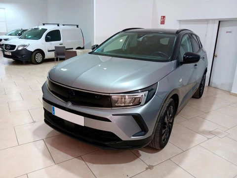 Opel Grandland 1.2 TURBO GS AUTO 5P Opel Grandland 1.2 TURBO GS AUTO 5P