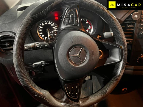 Mercedes-Benz Vito Combi 114 CDI Tourer Base Larga 100 kW (136 CV)