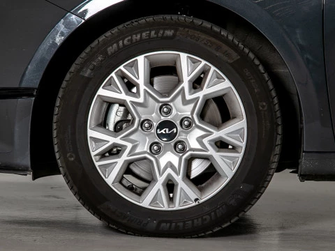 Kia XCeed 1.0 T-GDi Drive 88kW (120CV) Kia XCeed 1.0 T-GDi Drive 88kW (120CV)