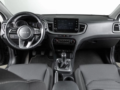 Kia XCeed 1.0 T-GDi Drive 88kW (120CV) Kia XCeed 1.0 T-GDi Drive 88kW (120CV)