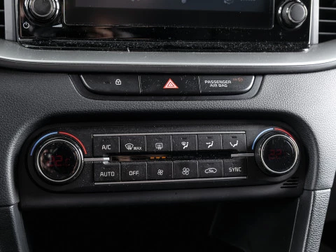 Kia XCeed 1.0 T-GDi Drive 88kW (120CV) Kia XCeed 1.0 T-GDi Drive 88kW (120CV)