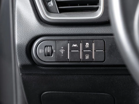 Kia XCeed 1.0 T-GDi Drive 88kW (120CV) Kia XCeed 1.0 T-GDi Drive 88kW (120CV)