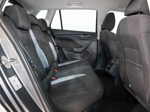 Skoda Kamiq 1.0 TSI 85kW (115CV) SELECTION