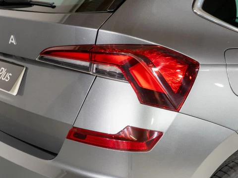 Skoda Kamiq 1.0 TSI 85kW (115CV) SELECTION