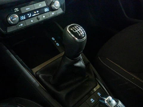 Skoda Kamiq 1.0 TSI 85kW (115CV) SELECTION