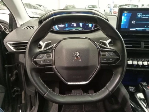 Peugeot 3008 Hybrid 225 e-EAT8 Allure
