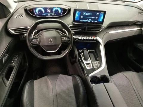 Peugeot 3008 Hybrid 225 e-EAT8 Allure