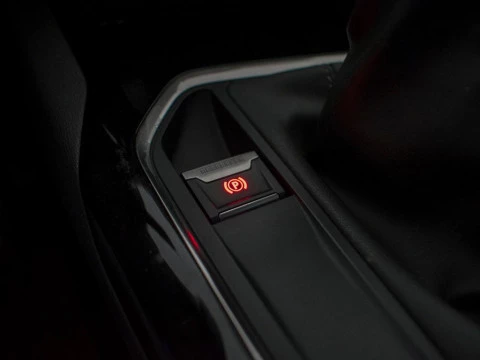 Peugeot 3008 1.5 BLUEHDI 96KW ALLURE S&S 5P