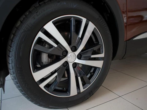 Peugeot 3008 1.5 BLUEHDI 96KW ALLURE S&S 5P