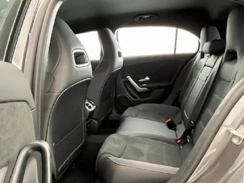 Mercedes-Benz Clase A A 200 D COMPACT SALOON