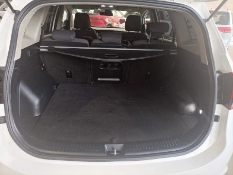 Kia Carens 1.6 GDi 99kW (135CV) Concept