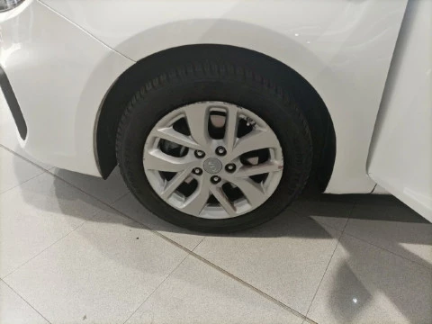 Kia Carens 1.6 GDi 99kW (135CV) Concept