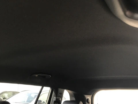 Mercedes-Benz GLB  200 d