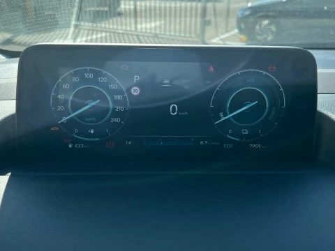 Hyundai Staria 9S HEV 1.6 TGDI 225CV 6AT TECNO