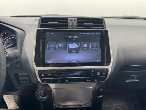 Toyota Land Cruiser 200  GX 5p MANUAL 204cv