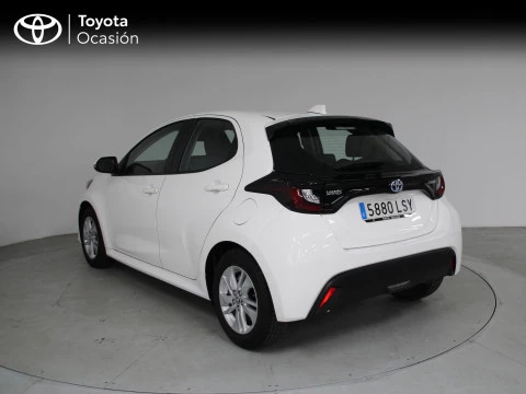 Toyota Yaris 1.5 120H Business Plus