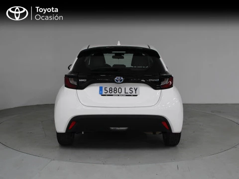 Toyota Yaris 1.5 120H Business Plus