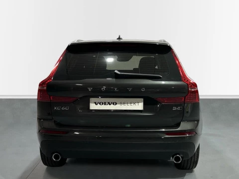 Volvo XC60 2.0 B4 D MOMENTUM PRO AUTO 4WD 197 5P