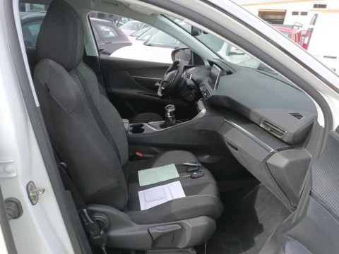 Peugeot 3008 1.5 BlueHDi 96kW (130CV) S&S Style