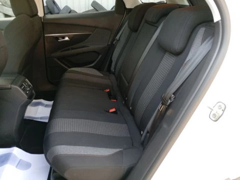 Peugeot 3008 1.5 BlueHDi 96kW (130CV) S&S Style