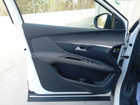 Peugeot 3008 1.5 BlueHDi 96kW (130CV) S&S Style