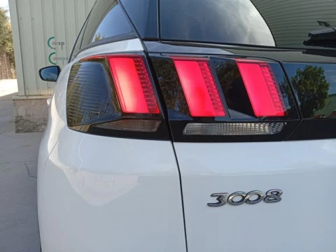 Peugeot 3008 1.5 BlueHDi 96kW (130CV) S&S Style