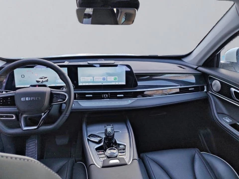 EBRO S700 1.6 TGDI Luxury 7 DCT