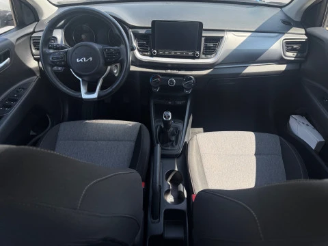 Kia Stonic 1.0 T-GDi 74kW (100CV) MHEV iMT Concept