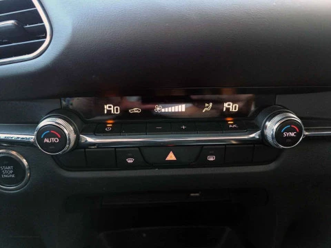 Mazda CX-30 (2021)E-SKYACTIV X 2.0 186CV MT 2WD ZENITH