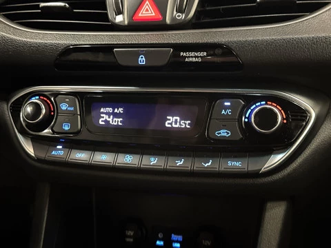 Hyundai i30 CW 1.4 TGDI Style DCT 103 kW (140 CV)