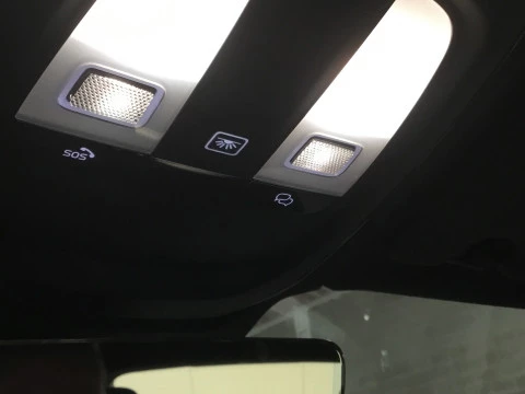 Volvo XC40 2.0 B3 PLUS DARK AUTO 163 5P