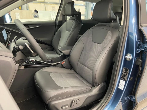 Kia Niro 1.6 GDi PHEV 126kW (171CV) Drive