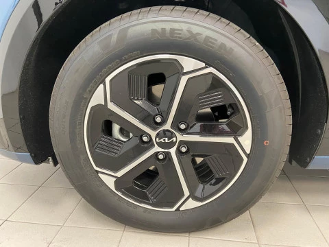 Kia Niro 1.6 GDi PHEV 126kW (171CV) Drive