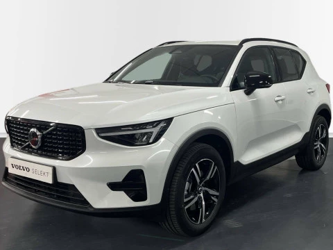 Volvo XC40 XC40 B3 PLUS DARK
