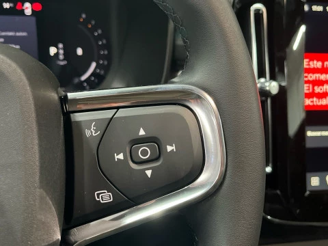 Volvo XC40 XC40 B3 PLUS DARK