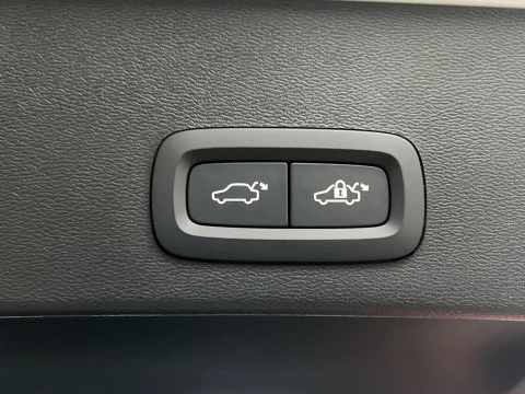 Volvo XC40 XC40 B3 PLUS DARK