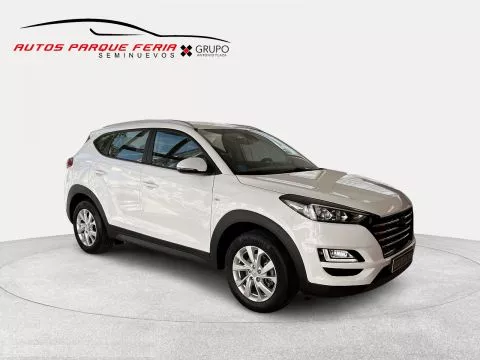 Hyundai Tucson 1.6 CRDI 85kW (116CV) 48V SLE 4X2 Hyundai Tucson 1.6 CRDI 85kW (116CV) 48V SLE 4X2