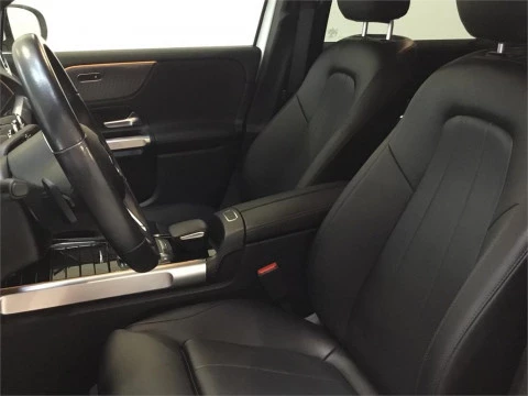 Mercedes-Benz GLB 200 d