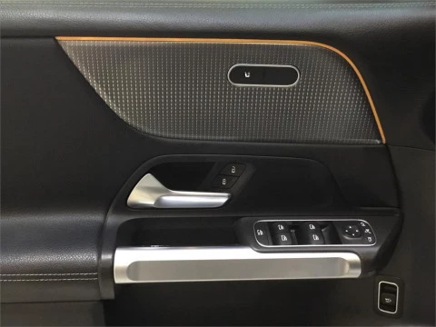 Mercedes-Benz GLB 200 d