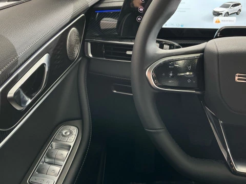 EBRO S700 1.5 TGDI PHEV Premium E-CVT