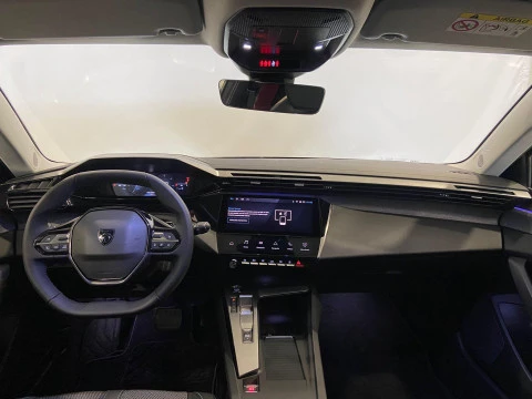 Peugeot 308 5P Allure BlueHDi 130 S&S EAT8