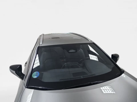 Lexus UX 2.0 300h UX Plus