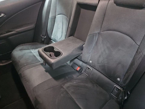 Lexus UX 2.0 300h UX Plus