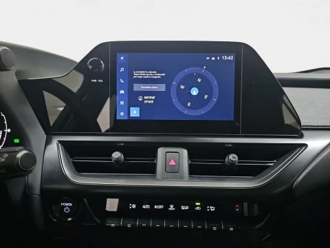 Lexus UX 2.0 300h UX Plus