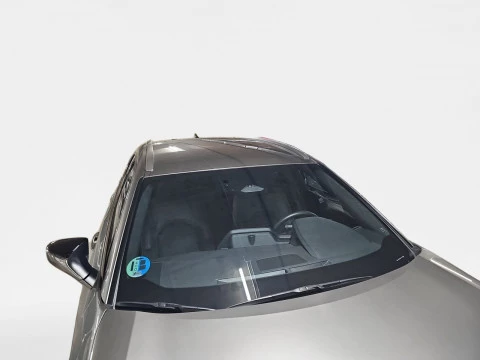 Lexus UX 2.0 300h UX Plus