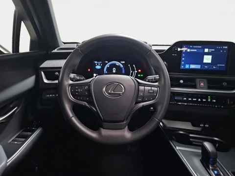Lexus UX 2.0 300h UX Plus