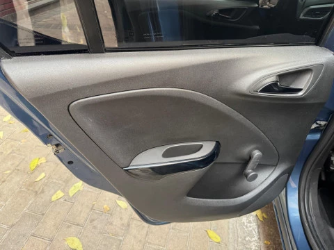 Opel Corsa 1.4 Selective 90 CV