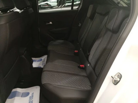 Peugeot 208 Allure HYBRID 100 eDCS6