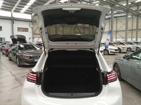 Peugeot 208 Allure HYBRID 100 eDCS6