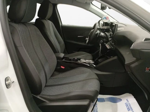 Peugeot 208 Allure HYBRID 100 eDCS6